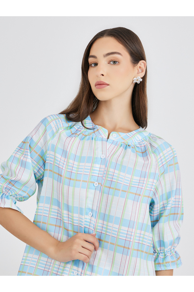 قميص بقصّة عادية وأزرار ونقشة منقوش - 3