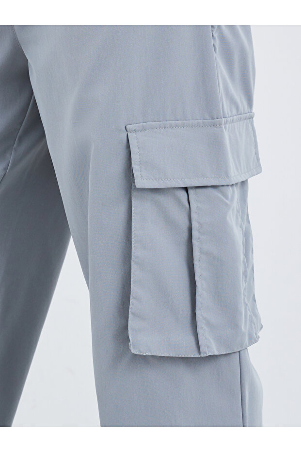 Solid Pocket Cargo Pants with Concealed Zip - 3