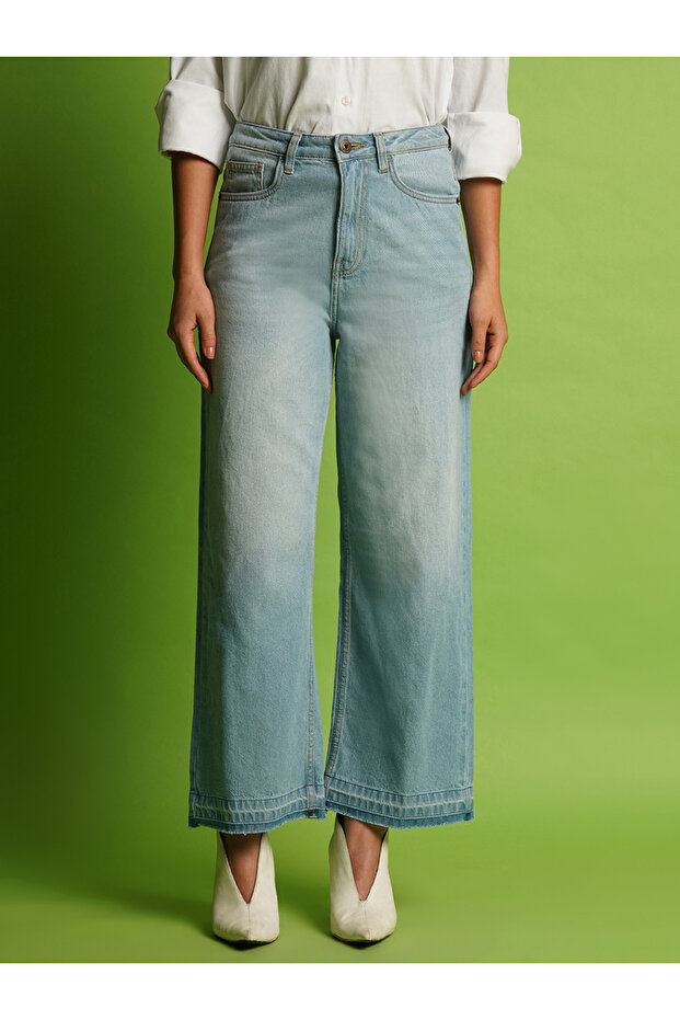 Wide Leg Mid-Rise Faded Pure Cotton Jeans