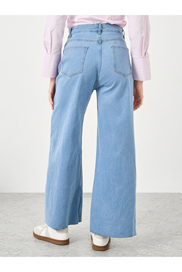 بنطال جينز مستقيم مطاطي متوسط الارتفاع - 4