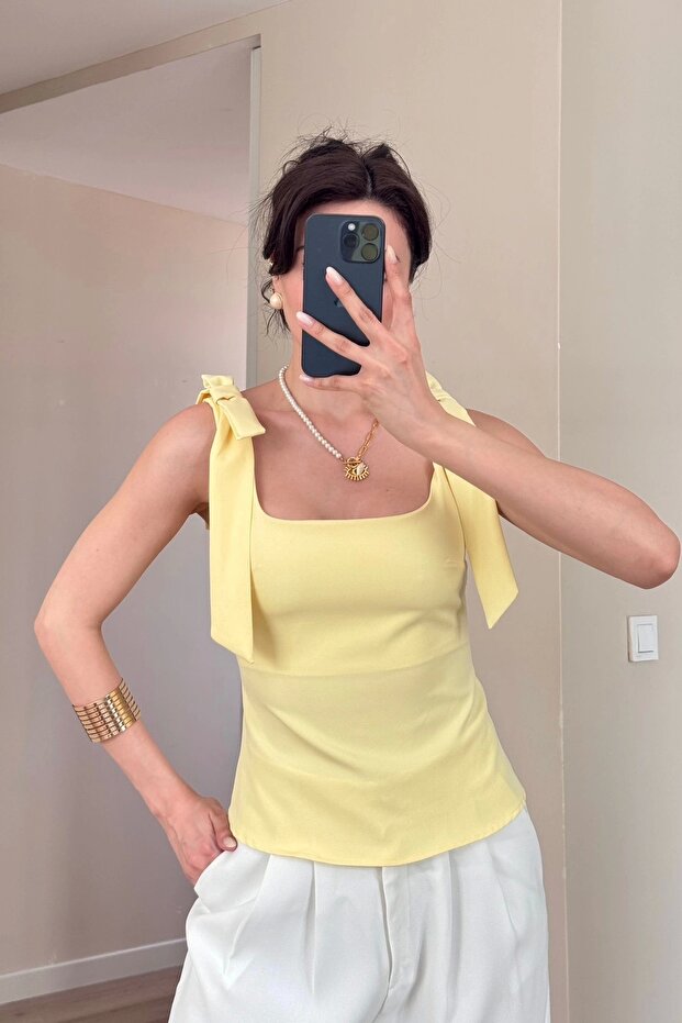 بلوزة صفراء نسائية 1041-2999