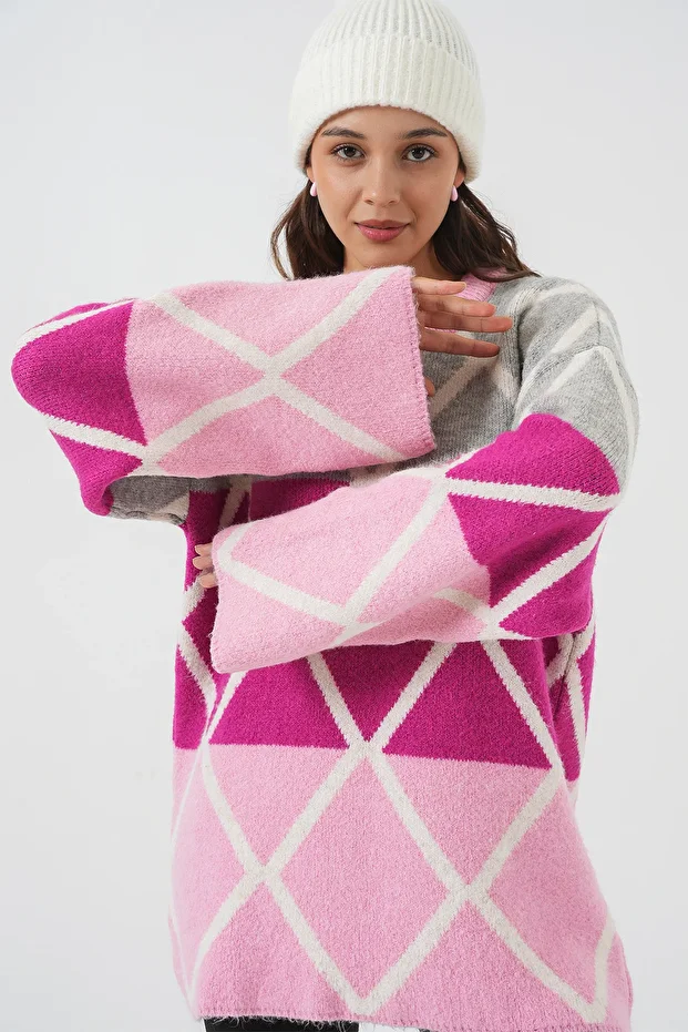 Kadın Baklava Desenli Oversize Uzun Kazak 15931 - Pembe - 3