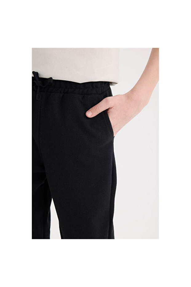 Elastické tepláky Jogger Black pro chlapce E7338A8/BK27 - 4