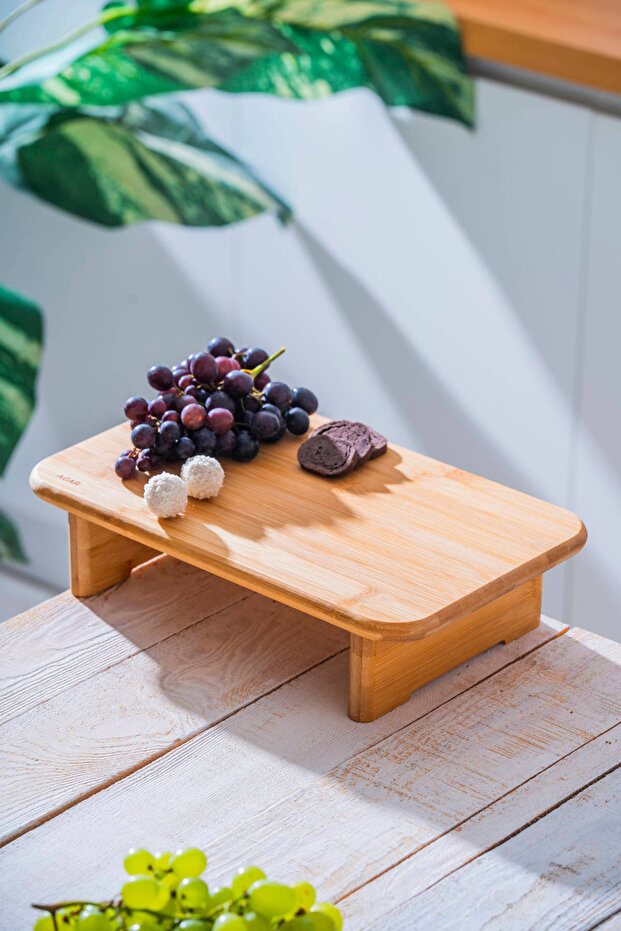 حامل عرض مربع بأرجل من الخيزران - 34.5 سم
