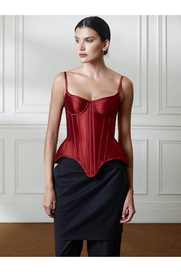Amour Red Korse - 2