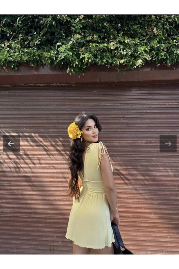 Kadın Sarı City Vibes Şort Etekli Mini Elbise - 4