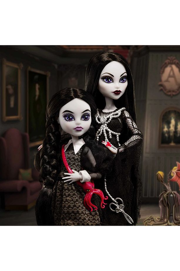 Skullector Addams Aile Bebek İki Paket - 2