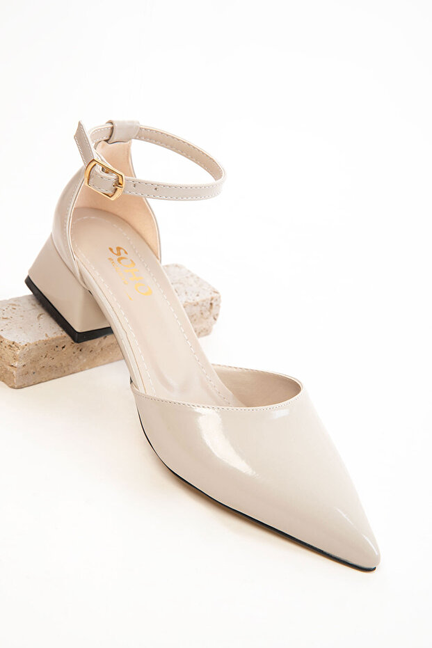 Dziesięć klasycznych damskich butów na wysokim obcasie ze skóry lakierowanej 20283 - 1