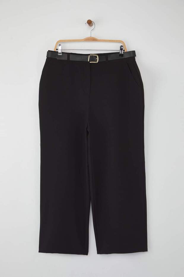 Özel Koleksiyon Siyah Wide Leg Premium Kemerli Büyük Beden Pantolon TBBAW26AR00001 - 5