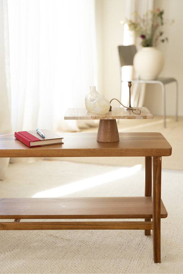 Travertine 30X20 cm Conical Wooden Leg Presentation Stand