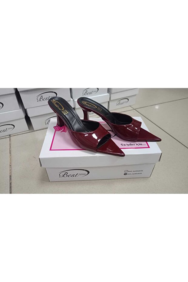Women's Pointed Toe Tape Detailed Heeled Slippers Sandals