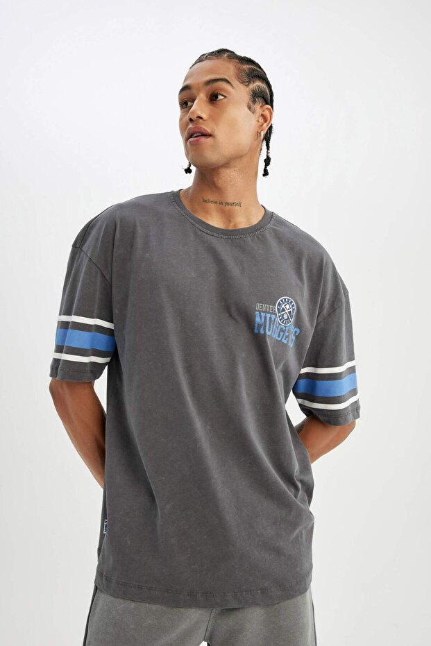 DeFactoFit NBA Denver Nuggets Oversize Geniş Kalıp Bisiklet Yaka Ağır Kumaş Kısa Kollu Tişört B9903A - 2