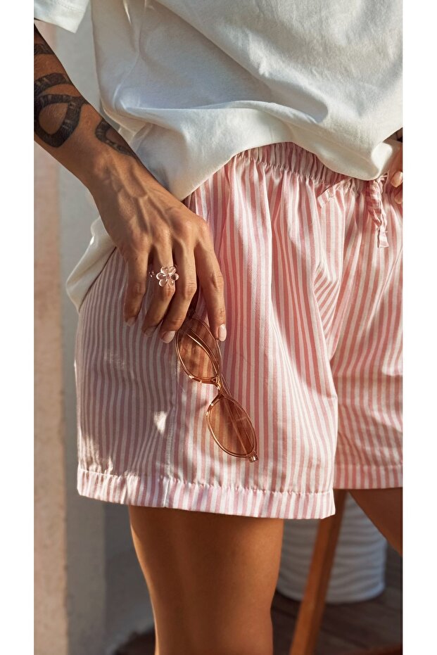 Women's Striped Cotton Polyester Elastic Waist Summer Shorts Pink