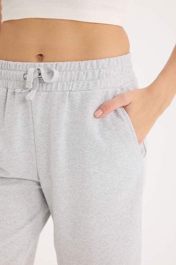 Regular Fit Normal Bel Düz Paça Bermuda Şort W9369AZ24SM - 5