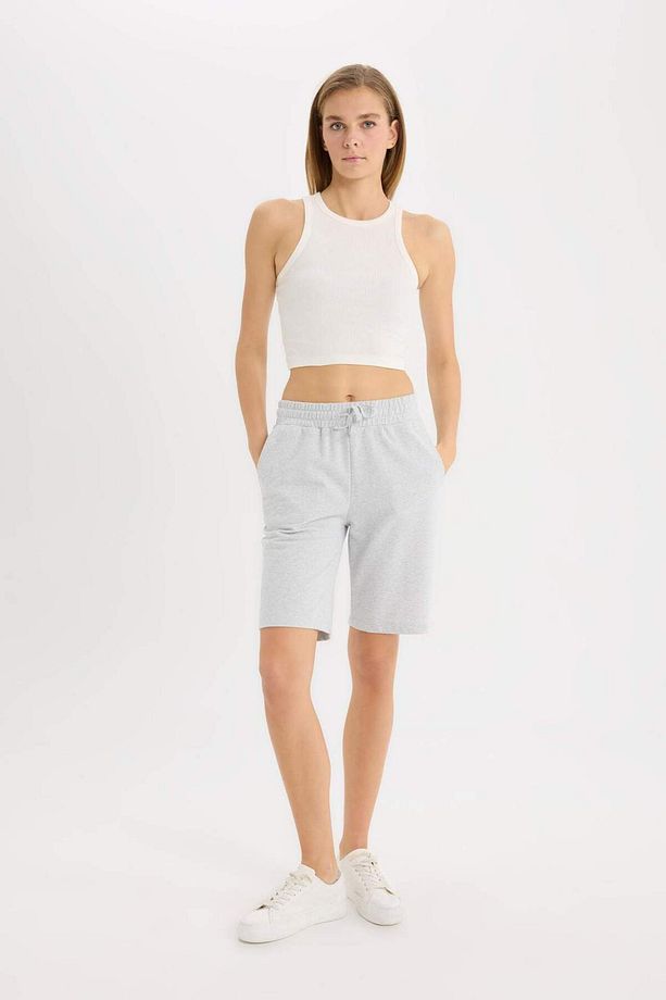 Regular Fit Normal Bel Düz Paça Bermuda Şort W9369AZ24SM - 1