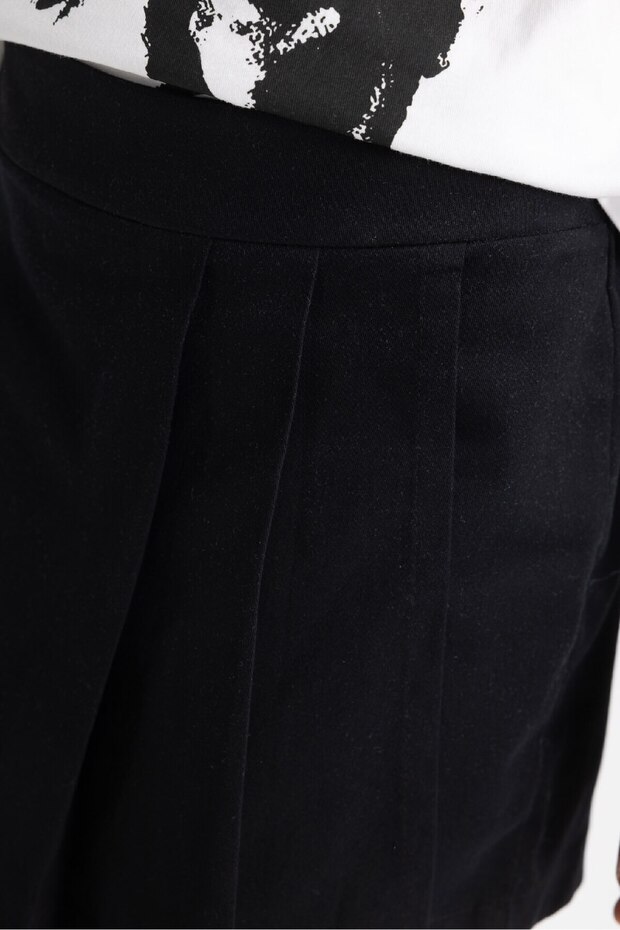 Kız Çocuk Siyah Gabardin Pileli Okul Şort Etek A1927A824SM - 8
