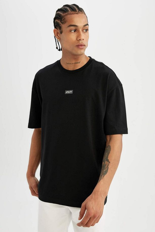 DeFactoFit Oversize Geniş Kalıp Bisiklet Yaka Sporcu Kısa Kollu Tişört B4513AX24SP - 4