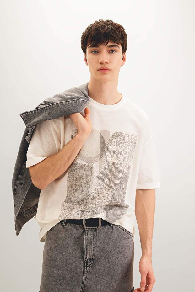 Comfort Fit Crew Neck Printed Short Sleeve Heavy Fabric T-Shirt B5912ax24sp