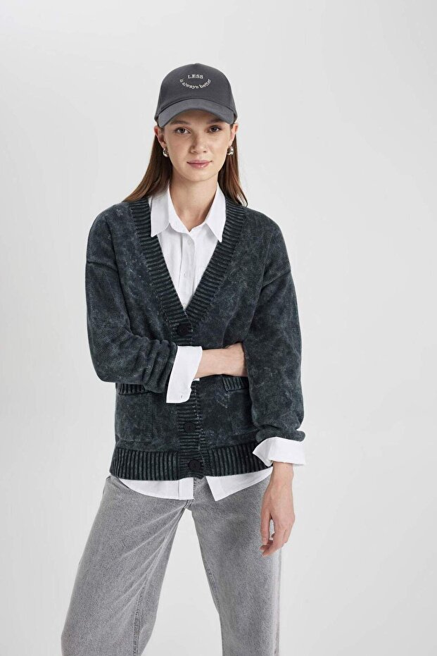 Regular Fit V Yaka Düğmeli Yıkamalı Triko Hırka B6877AX23WN - 7