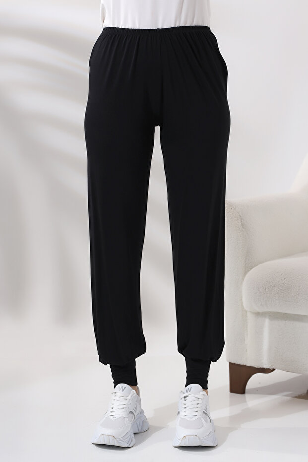 Women's Comfortable Fit Elastic Waist Black Combed Cotton Hijab Pants – Casual Umrah and Under-Facecloth