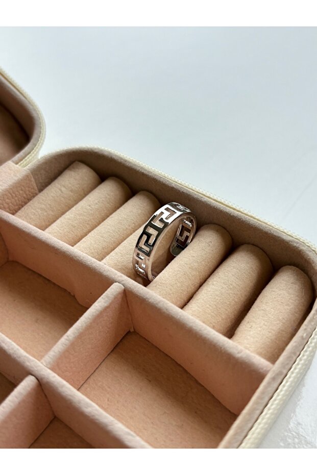 حلقة بنمط هندسي - 3