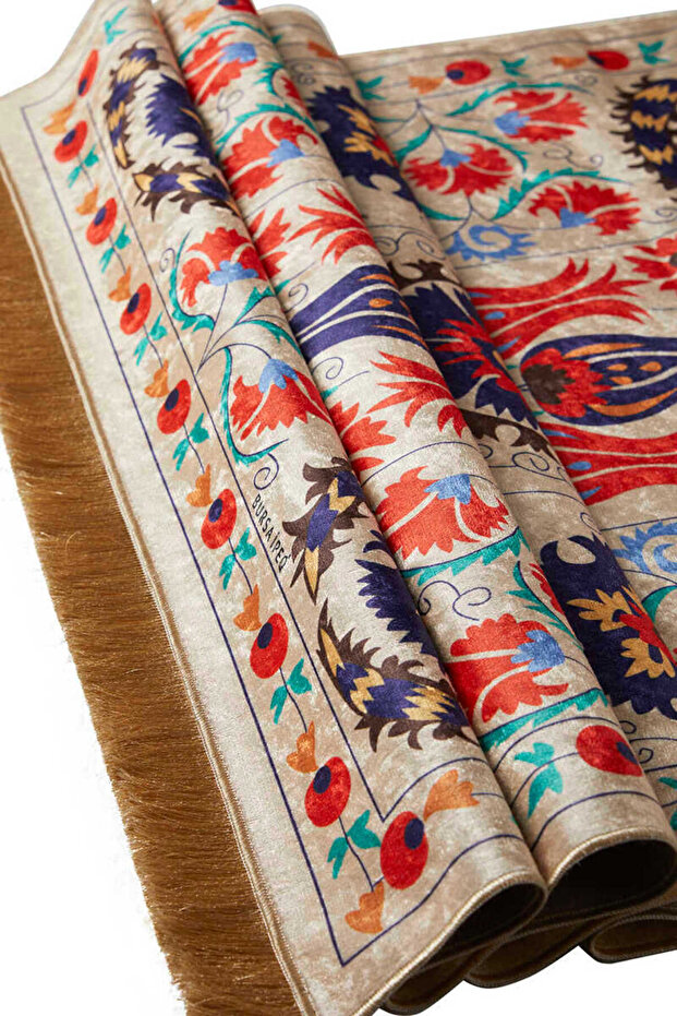 Krem Kadife Halı Seccade - 3