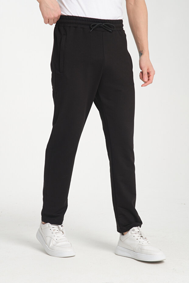 Black Comfortable Fit Classic Leg Sweatpants with Zipper Pockets - O2-5009