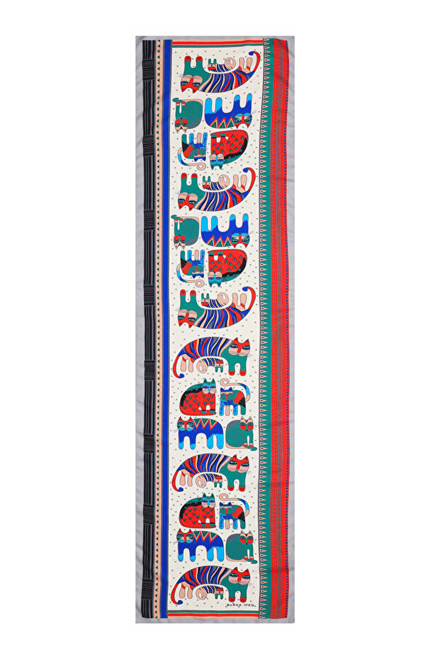 وشاح حريري منقوش باللون الرمادي والأحمر - 4