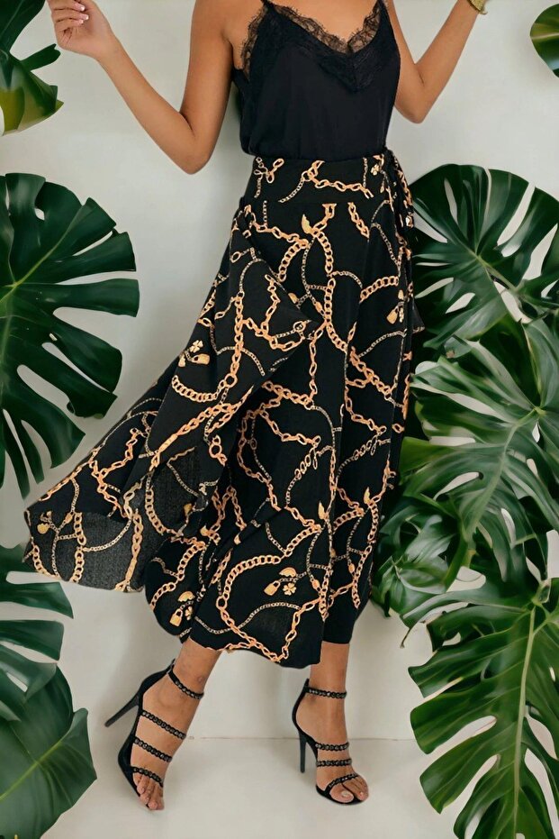 Women's Black Casual Chain Patterned Regular Cut Midi Length Skirt