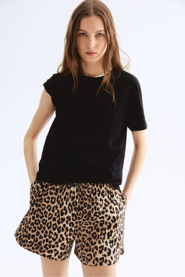 Büzgü Bağlı ve Pamuklu Şort - 1