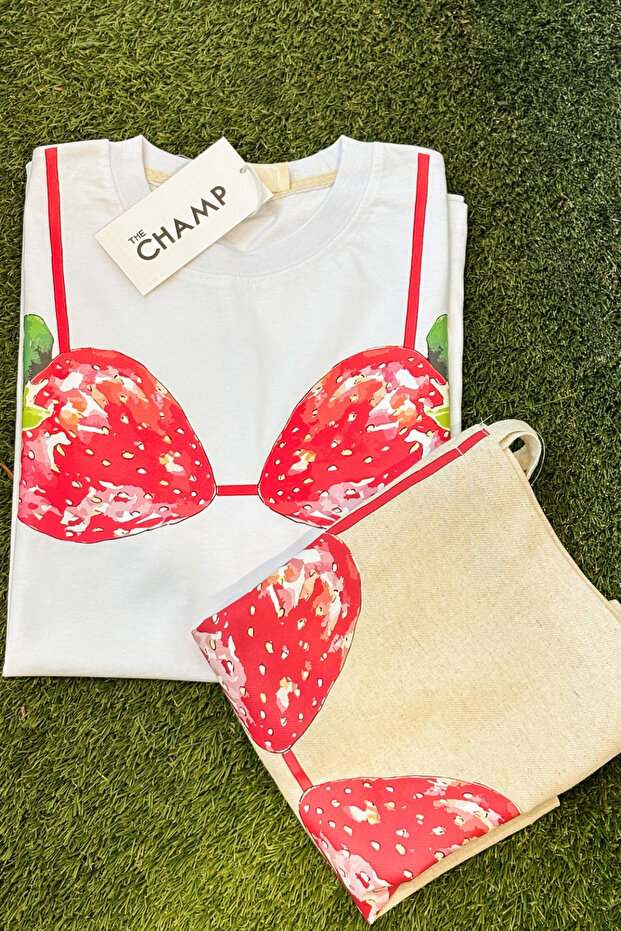 Strawberry Patterned White Oversize Women's T-Shirt + Cloth Bag Gift Combination Set – 100% Cotton