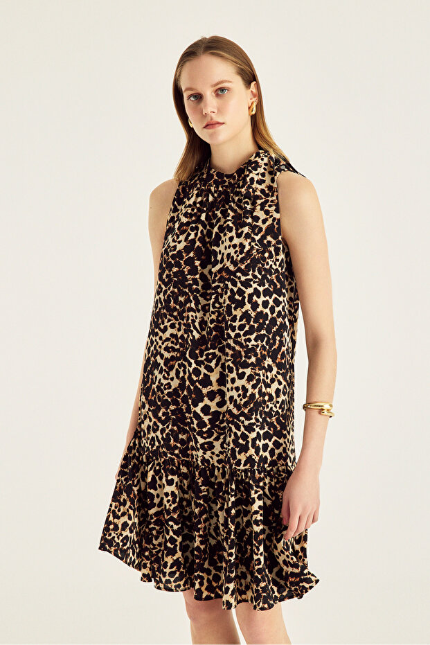 Rochie cu guler cravată - 1