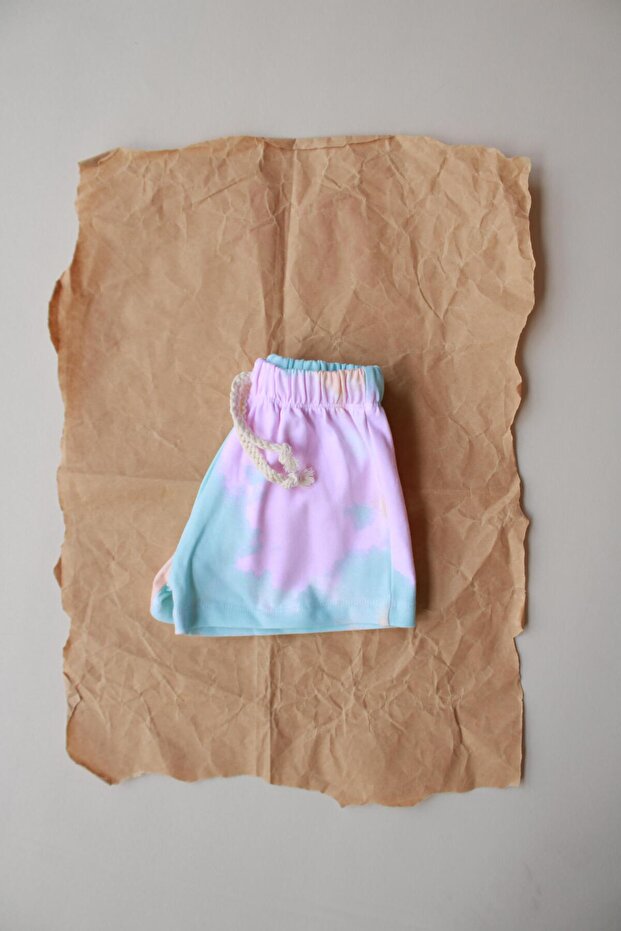 Batik Desenli Basic Şort - 4