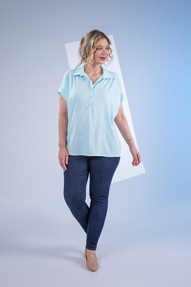 1112064 Women's Plus Size Button Detailed Blouse Green