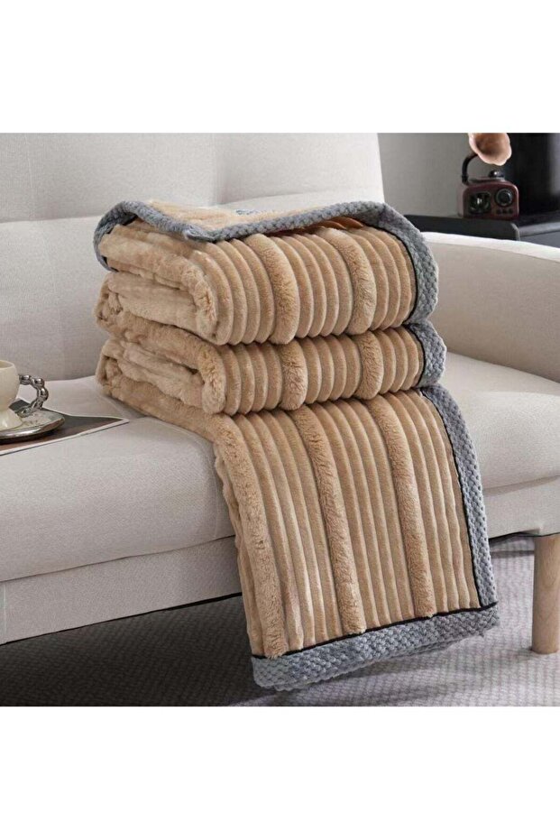 Luxurious Embossed Beige Textured Blanket King Size 200 x 230 Cm