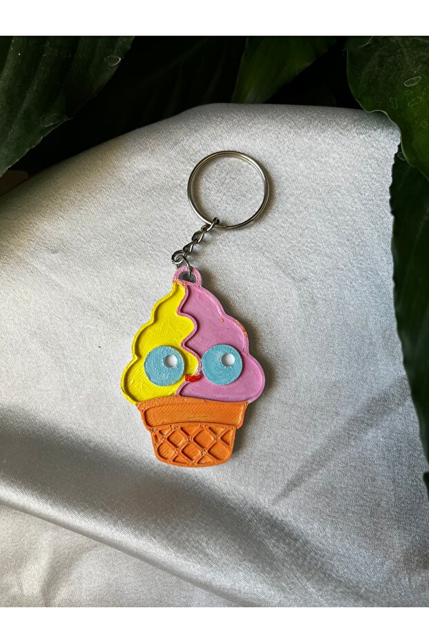 سلسلة مفاتيح على شكل كب كيك بألوان قوس قزح ثلاثية الأبعاد - 2