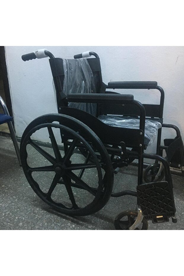 tekerlıkli sandalye - 1