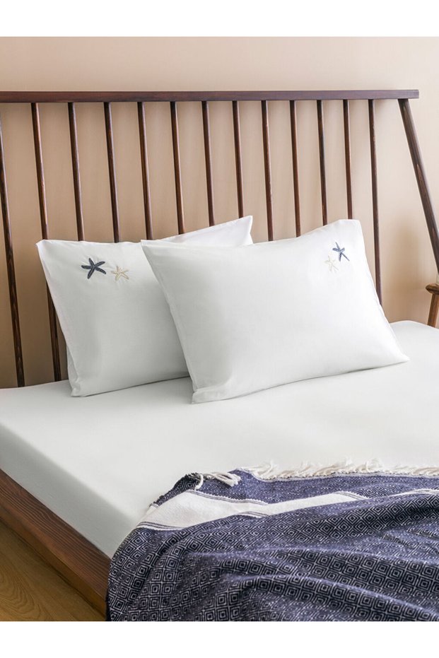 Stylish Choices by Esvab Clothing | White Star Printed Cotton Pillowcase Set of 2 50X70 cm
