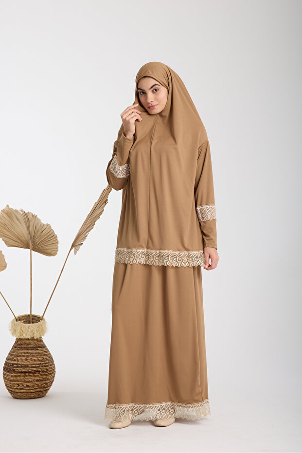 Two-Piece Guipure Lace Prayer Dress