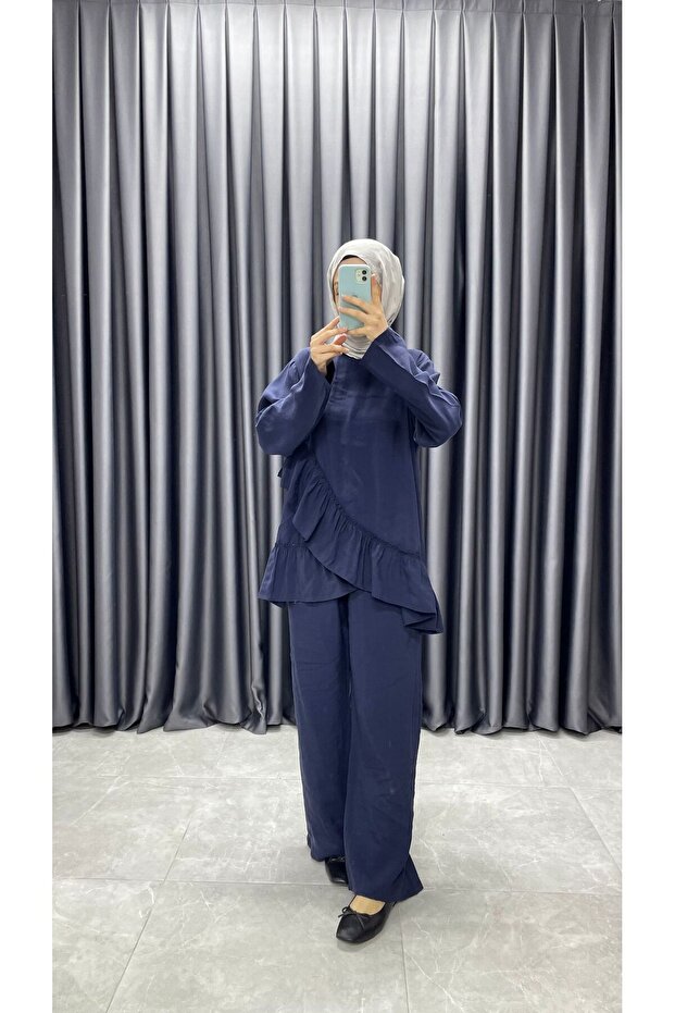 Frilly Double Set - 4