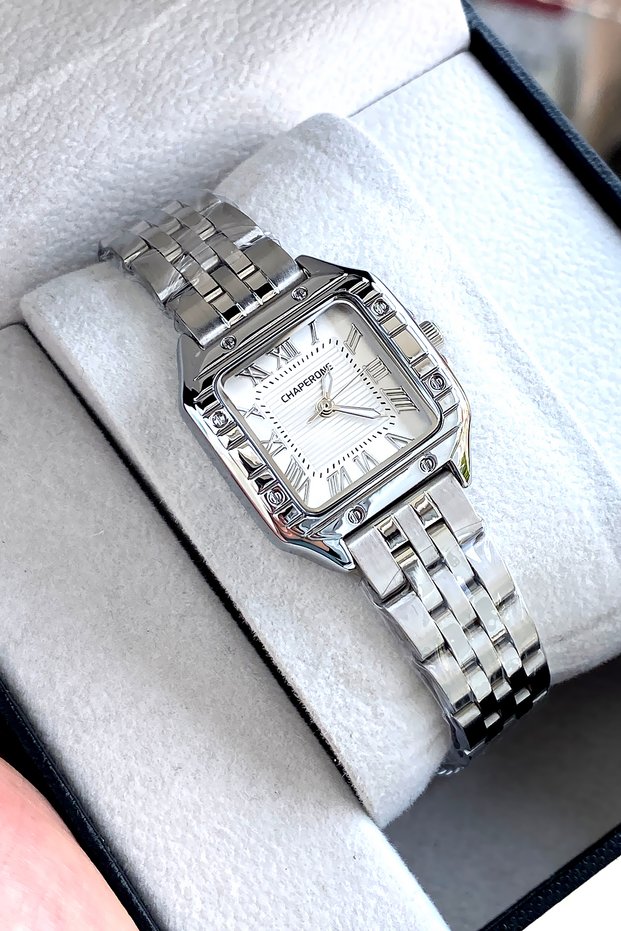 Original Minimal Stylish 2 Year Guarantee Women's Wristwatch