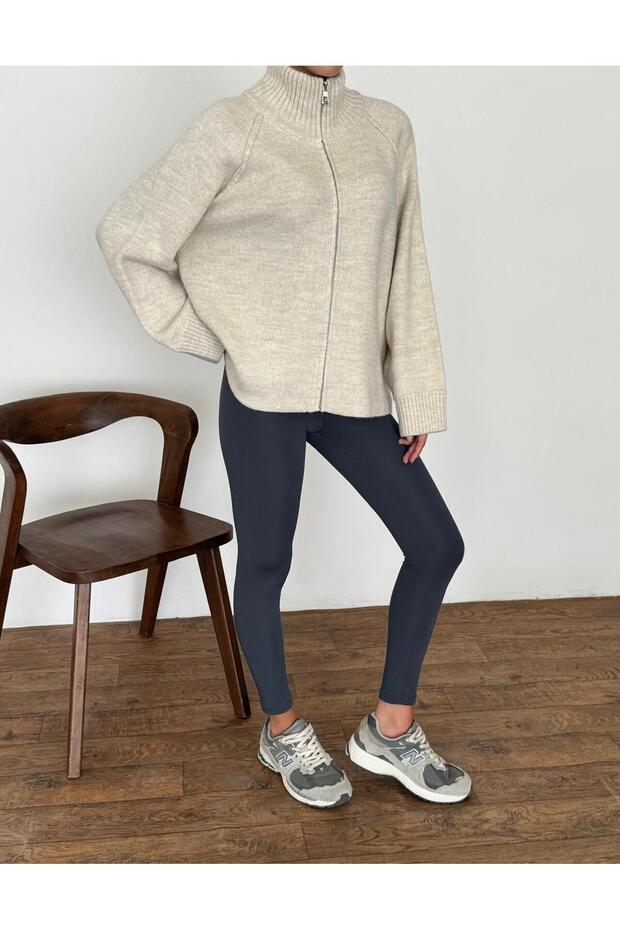 Zippered Elite Yarn Dazy Cardigan Stone