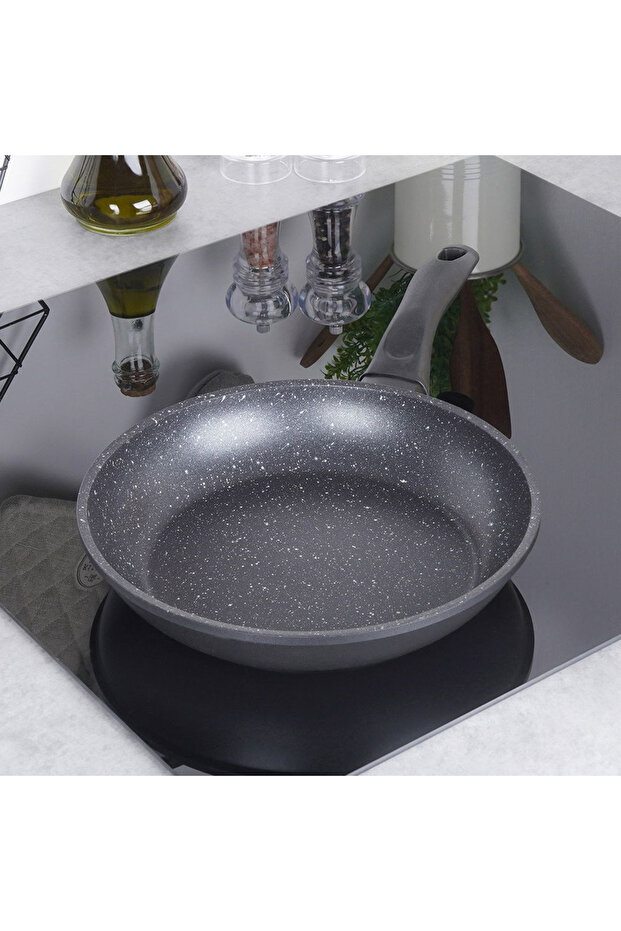Large granite pan 24 cm - 2
