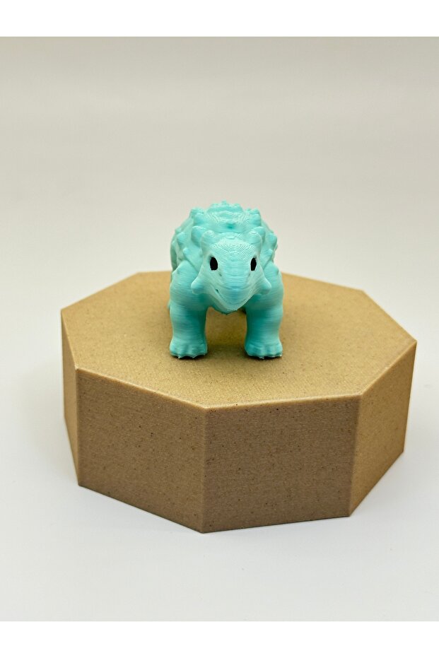 تماثيل الديناصورات الصغيرة في حديقة الجوراسي (العالم) |   متعرج - 3