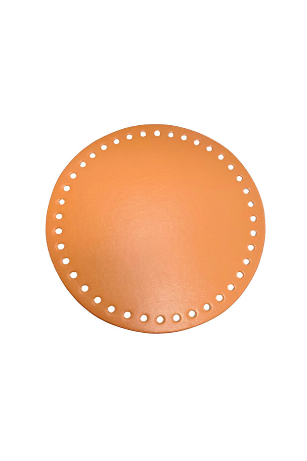 18cm round leather base - 1