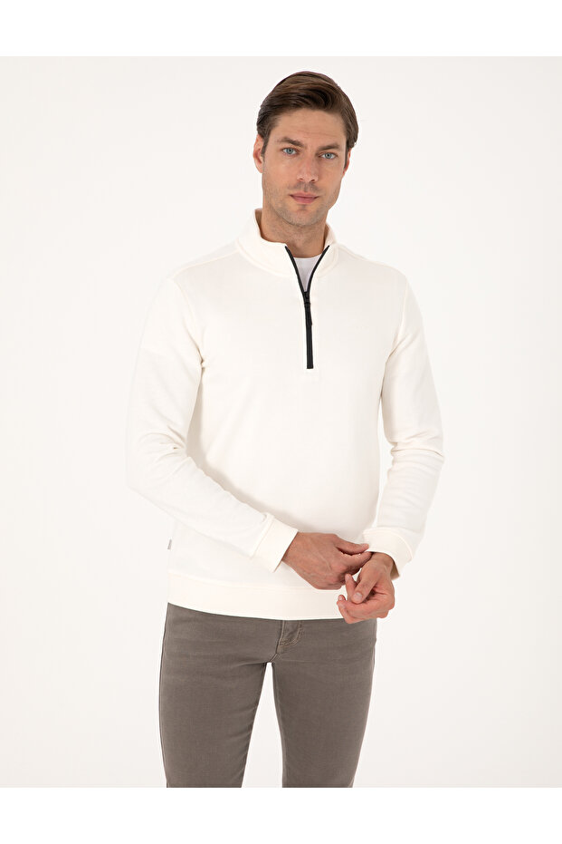 Ecru 3 Thread Regular Fit Zippered Stand Collar Basic Sweatshirt 50314044-Vr019