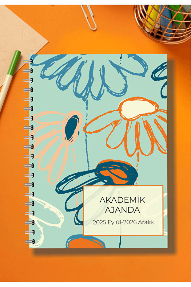 2025-2026 A5 Academic Agenda & Spiral & 15X21 cm & 16 Months
