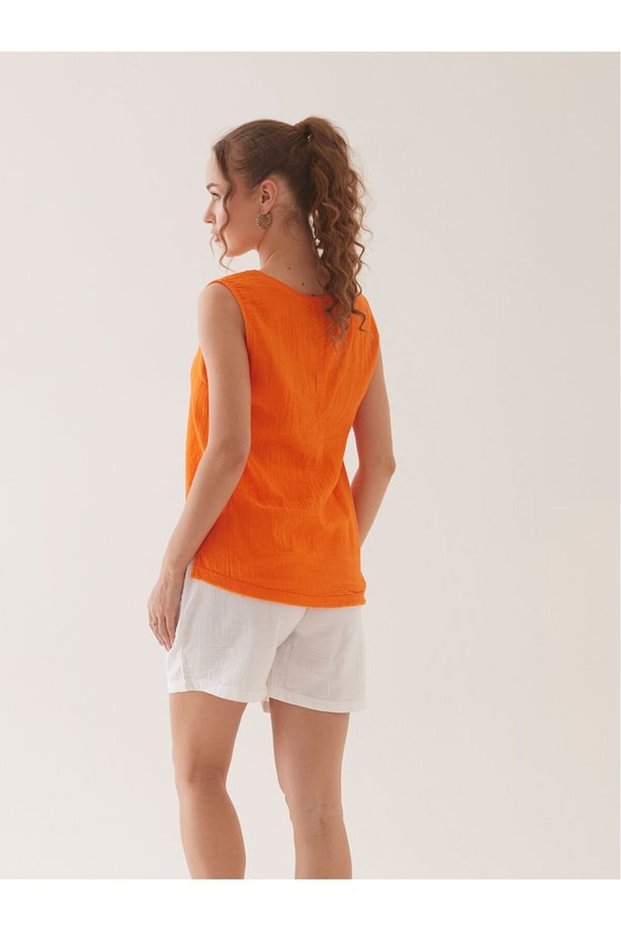 Sleeveless Muslin Blouse