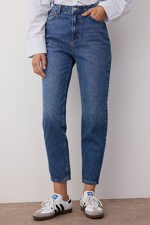 Mavi Yüksek Bel Mom %100 Pamuk Non-Stretch Jeans TWOSS23JE00085 - 3
