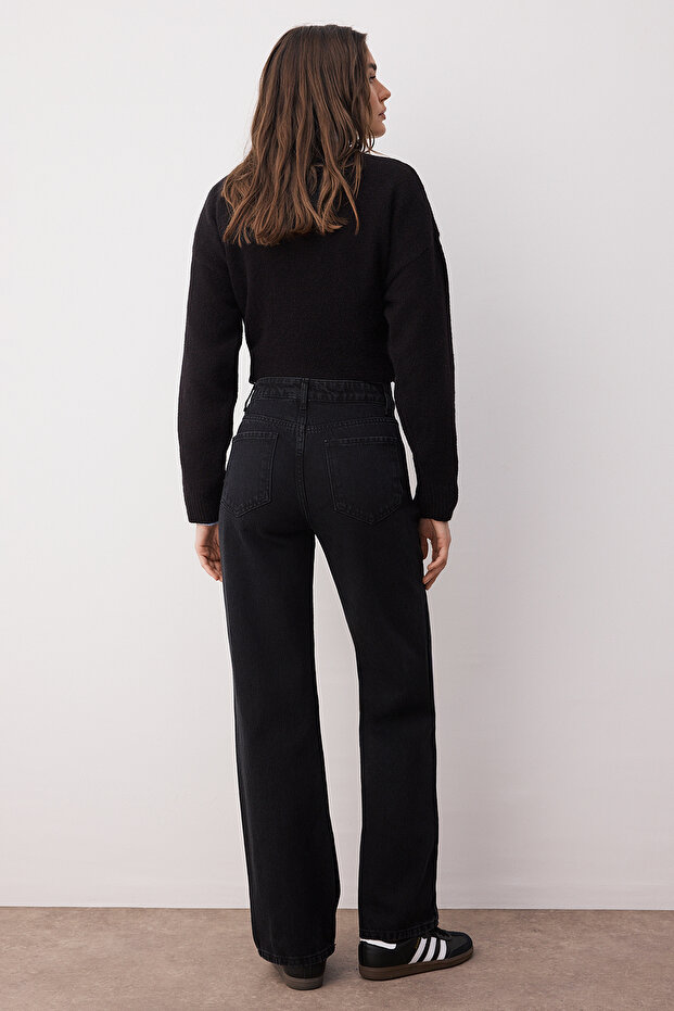 Fekete, magas derekú, széles szárú, füstszínű farmernadrág TWOAW24JE00075 - 4